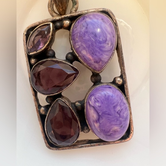 Charoite & Amethyst pendant.   Purple lovers it’s stunning! - Picture 1 of 6